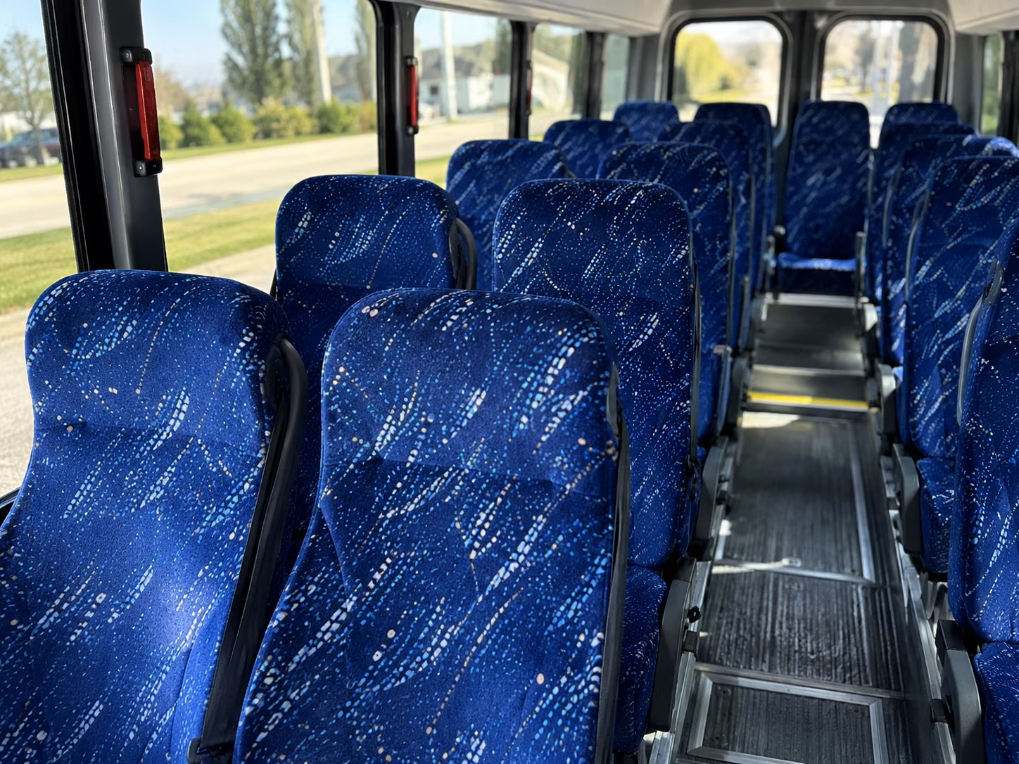 roseville 18 passenger minibus inside