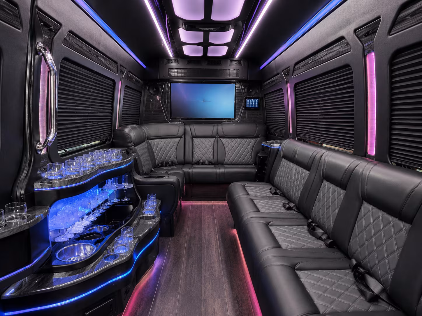 roseville senior ministry buses for faith community outings